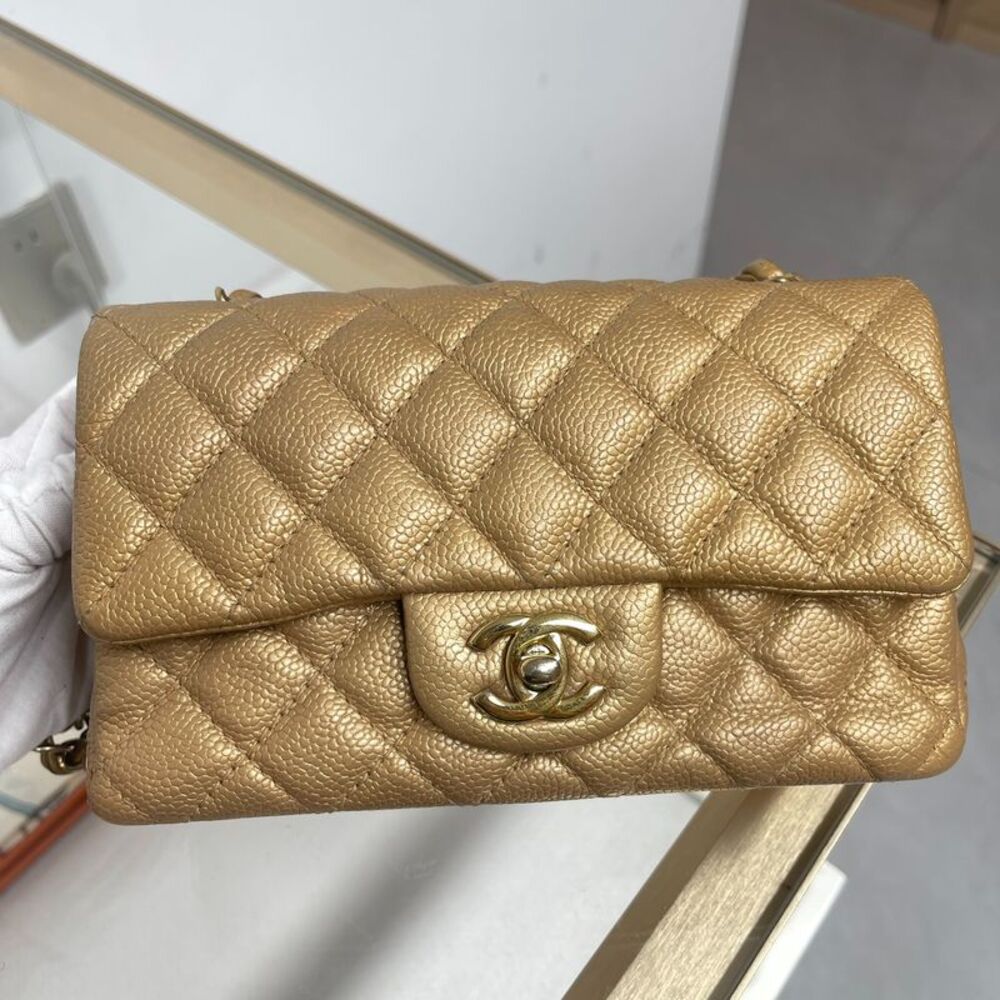 Chanel Women Pre-Loved Bag Very Good Condition